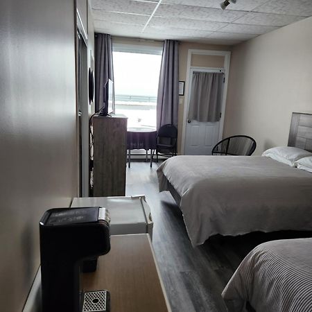 Motel Nanook Кап-Ша Екстериор снимка